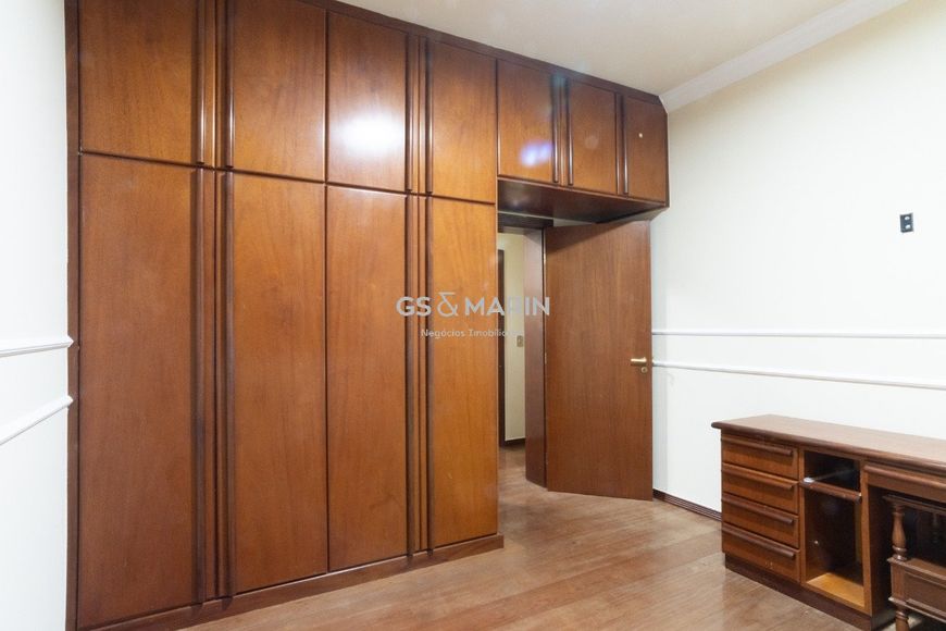 Apartamento no Ed. Visconde de Barbacena disponível para venda
