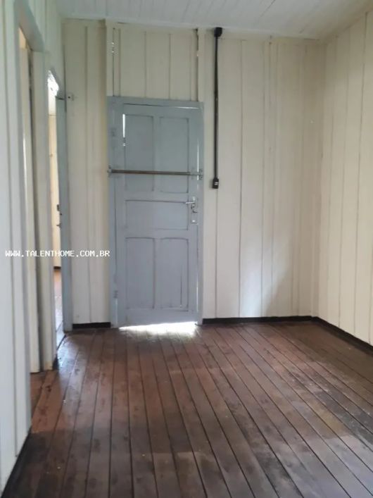 Casa para Venda em Londrina, Vila Casoni, 3 dormitórios, 1 suíte, 2 banheiros, 6 vagas