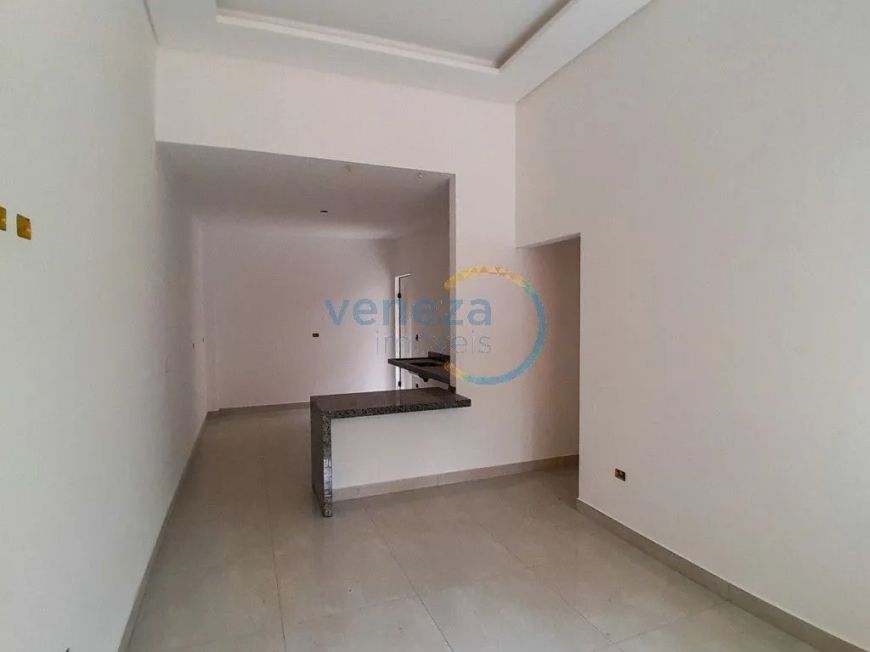 Casa Residencial com 3 quartos à venda por R$ 400000.00, 72.65 m2 - GUARARAPES - LONDRINA/PR