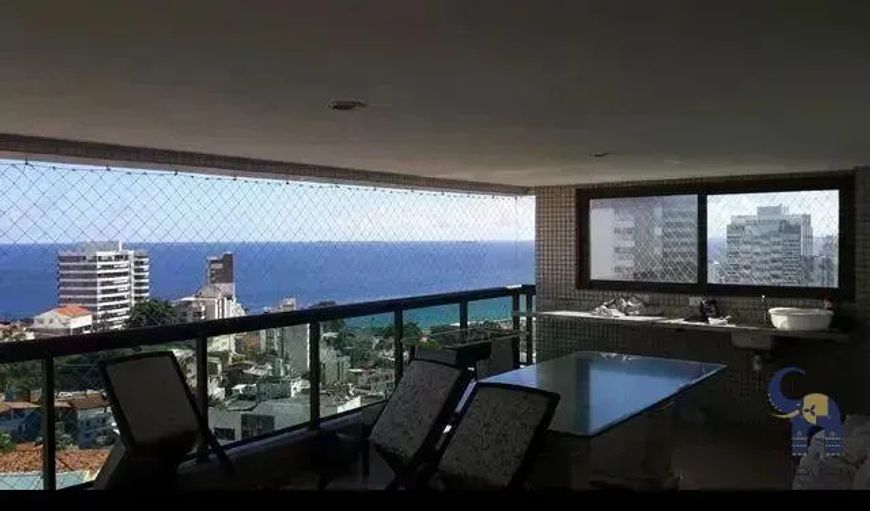 Imóvel para venda possui 171 metros quadrados com 4 quartos em Barra - Salvador - BA