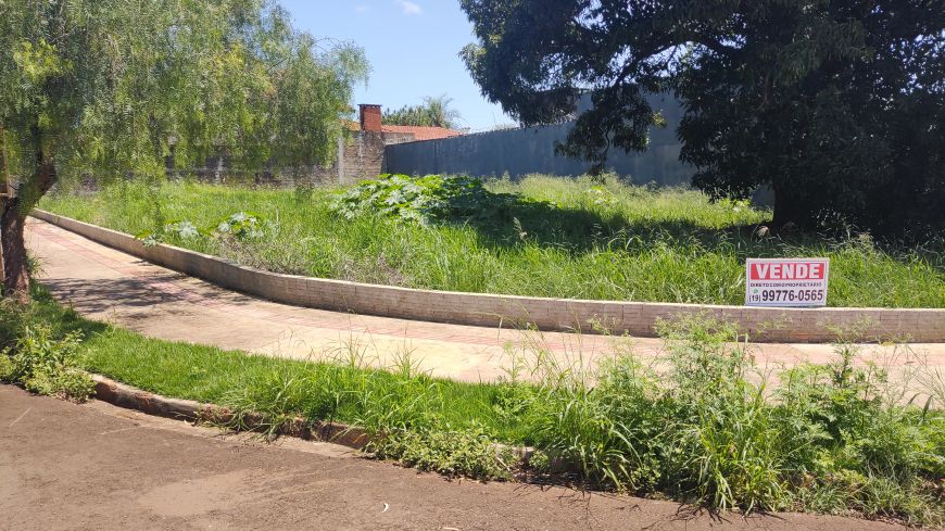 Lote/Terreno para venda com 568 metros quadrados em Tucano - Londrina - Paraná