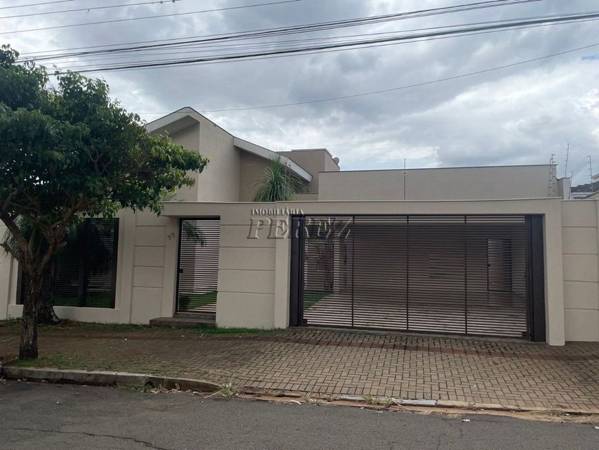Casa a venda na rua Francisco Marcelino da Silva jardim itatiaia 2 londrina