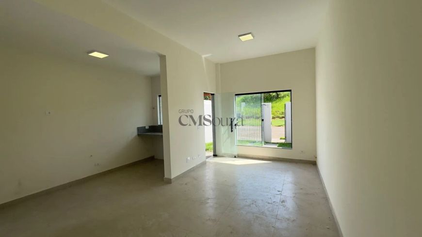 Casa no Jd. Universidade com 2 dorm à Venda - 86m²