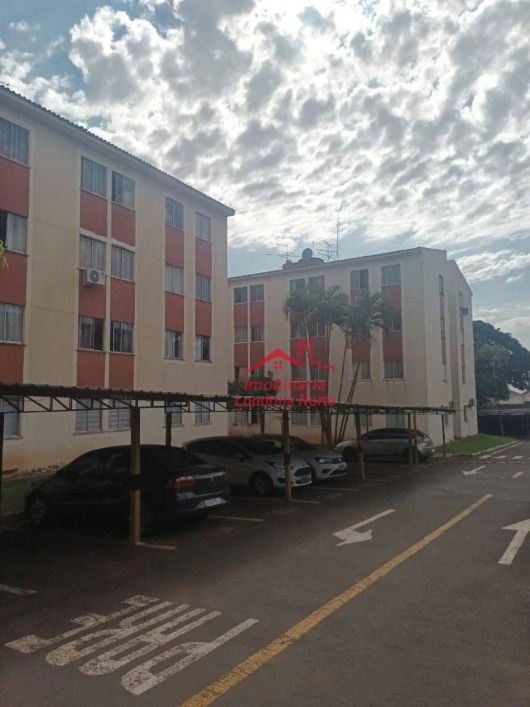 Apartamento com 3 dormitórios à venda, 57 m² por R$ 180.000 - Catuaí - Jardim Santa Cruz - Londrina/