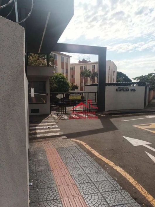 Apartamento com 3 dormitórios à venda, 57 m² por R$ 180.000 - Catuaí - Jardim Santa Cruz - Londrina/