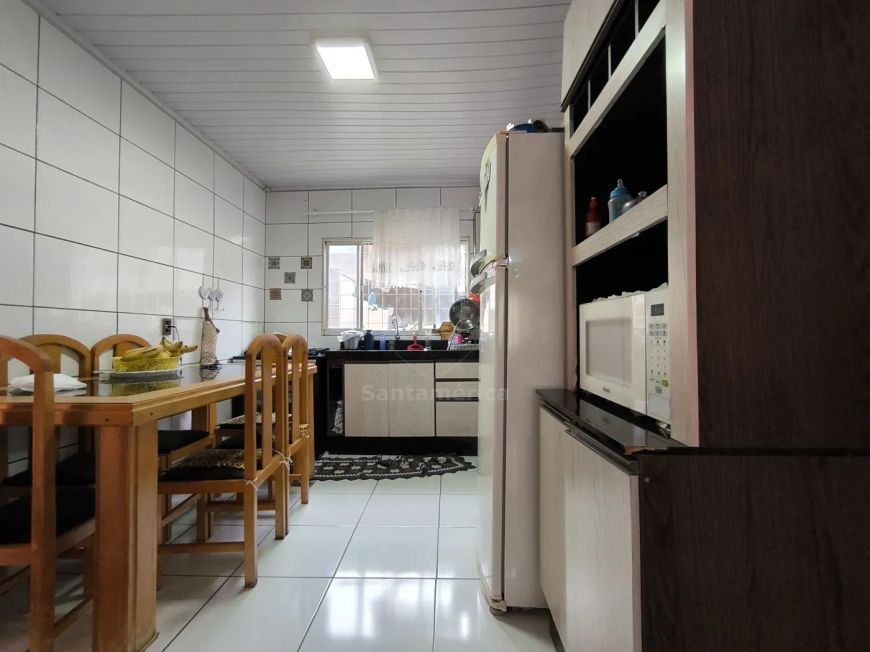 Casa com edícula à venda na região Sul de Londrina