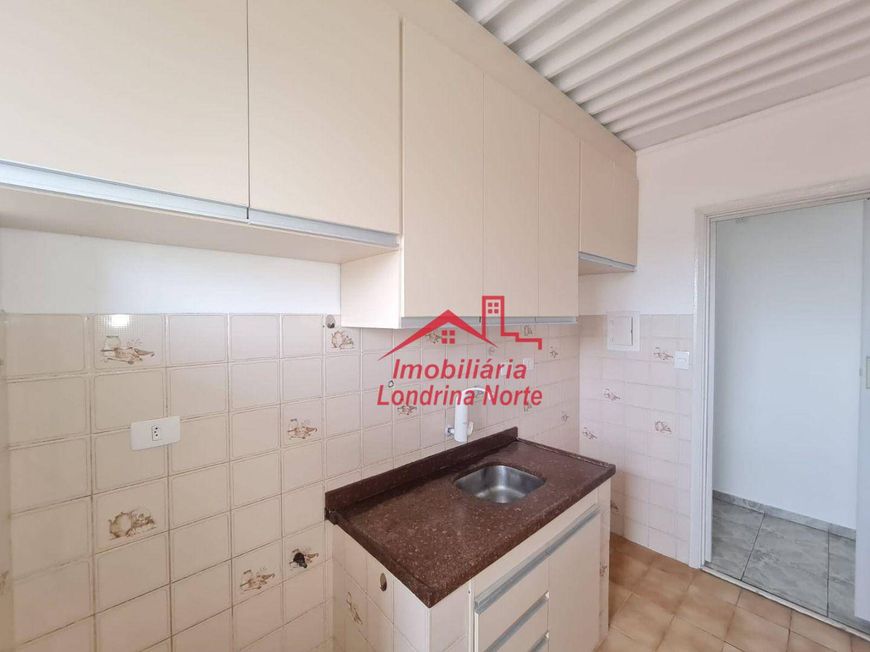 Apartamento com 3 dormitórios à venda, 60 m² por R$ 198.000,00 - Vitória Régia - Londrina/PR