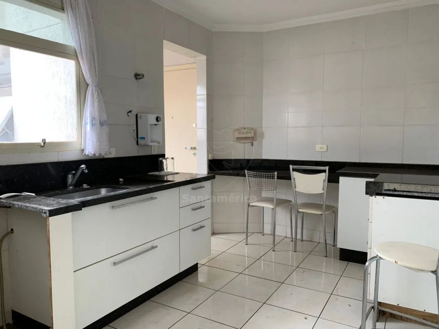 Apartamento 3 Dormitórios à Venda no Edifício Royal Park, Avenida Higienópolis