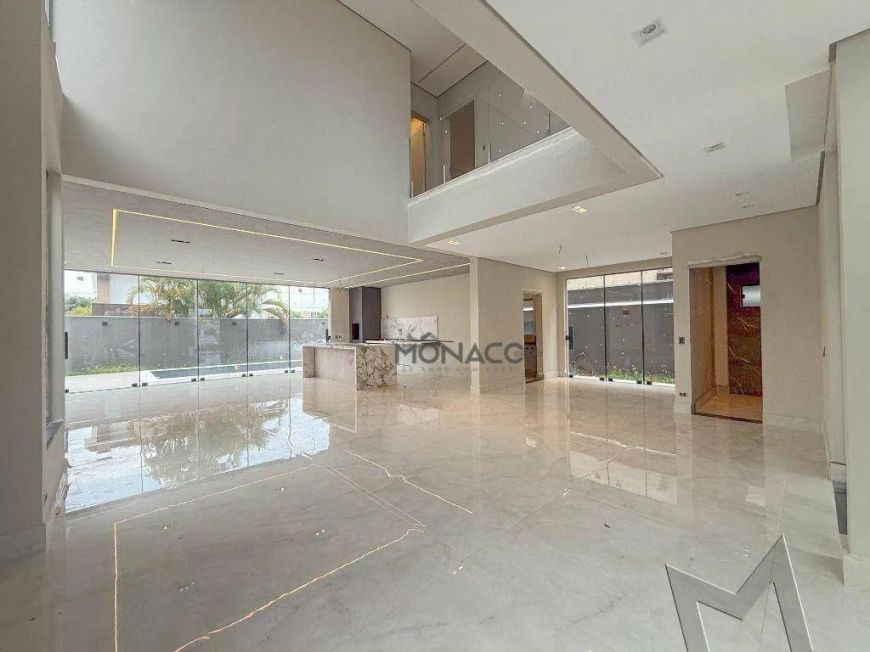 Sobrado com 3 dormitórios à venda, Condomínio Alphaville 2, 293 m² por R$ 3.600.000