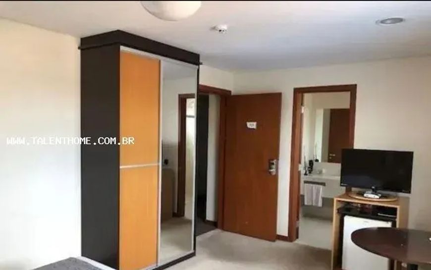 Apartamento para Venda em Londrina, Vila Ipiranga, 1 dormitório, 1 suíte, 1 banheiro, 1 vaga
