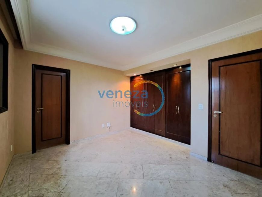 Casa Residencial com 4 quartos à venda por R$ 3850000.00, 850.00 m2 - COLINA VERDE - LONDRINA/PR