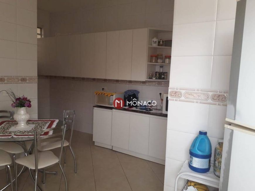 Casa com 3 dormitórios à venda, 123 m² por R$ 619.000,00 - Shangri-La - Londrina/PR