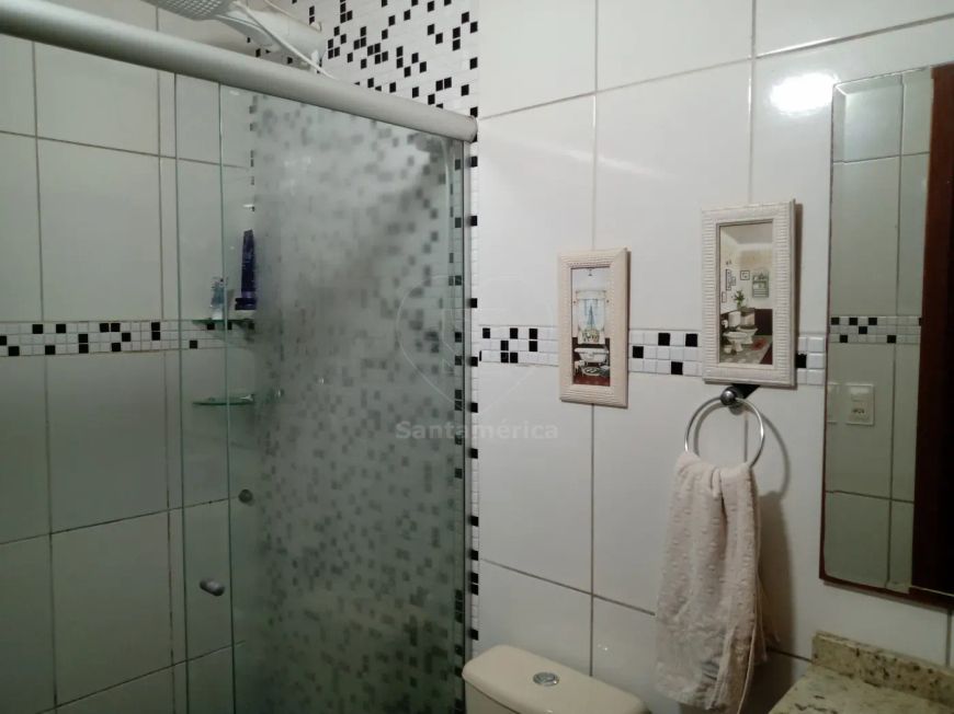 Casa à venda com 2 quartos no Jardim Vale Verde