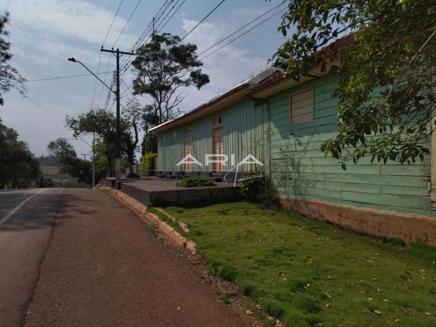 Chácara com 3 dormitórios à venda, 8800 m², Irerê - Londrina/PR
