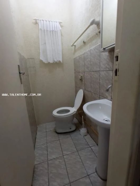 Casa para Venda em Londrina, Vila Goes, 3 dormitórios, 2 banheiros, 2 vagas