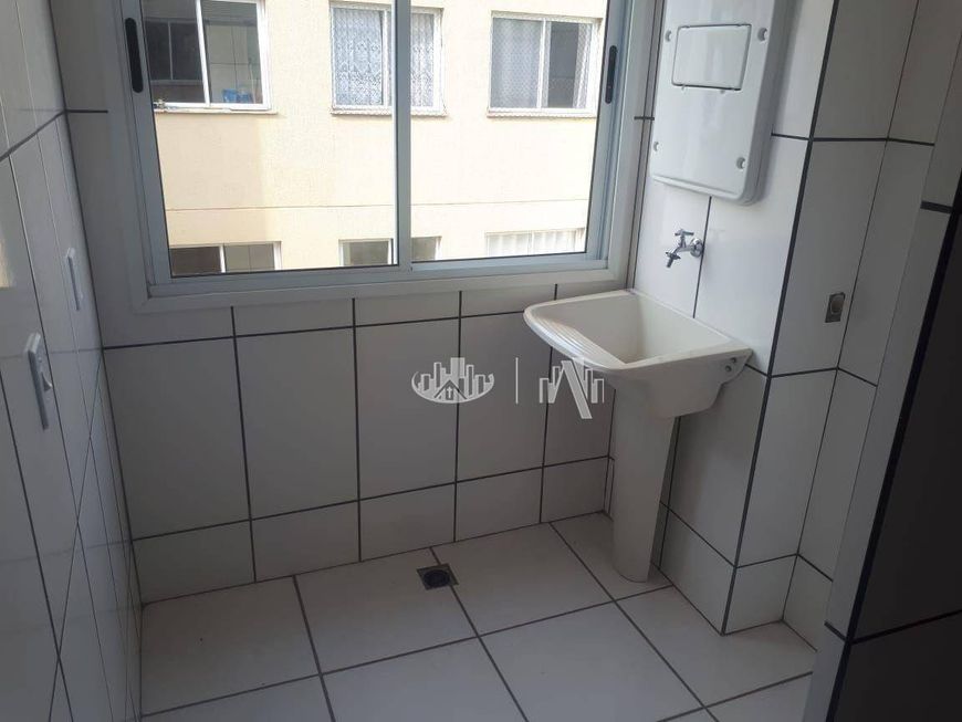 Apartamento à venda, 53 m² por R$ 160.000,00 - Conjunto Vivi Xavier - Londrina/PR