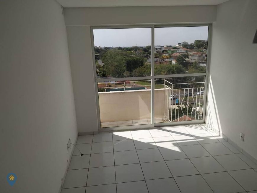 Apartamento à venda com 92 m² por R$330.000,00