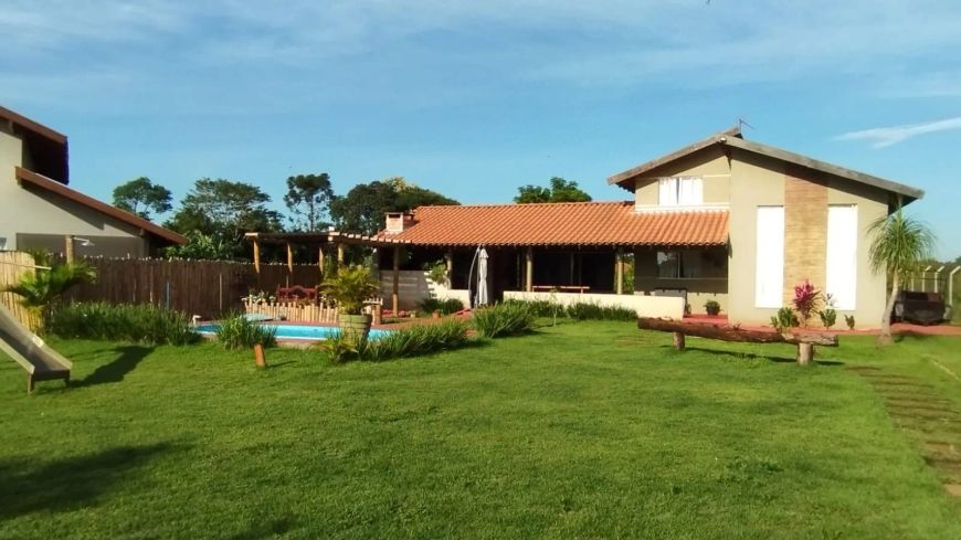 Chácara na região Leste de Londrina