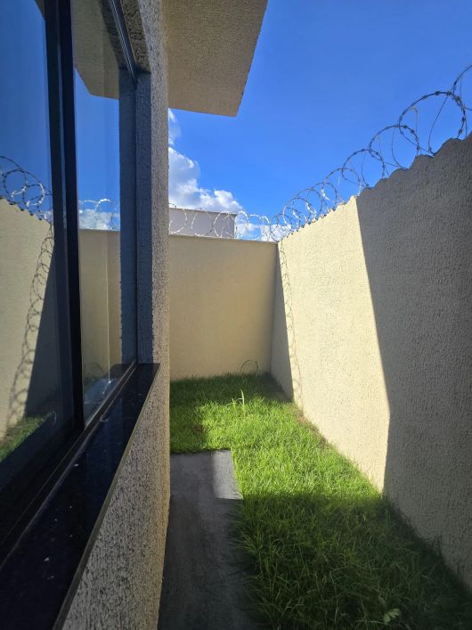 Linda casa 3Q,1S,SALA, COPA, AREA GOURMET, LINDA, PX AO CENTRO, SGOPPING APARECIDA, FINACIA 80%