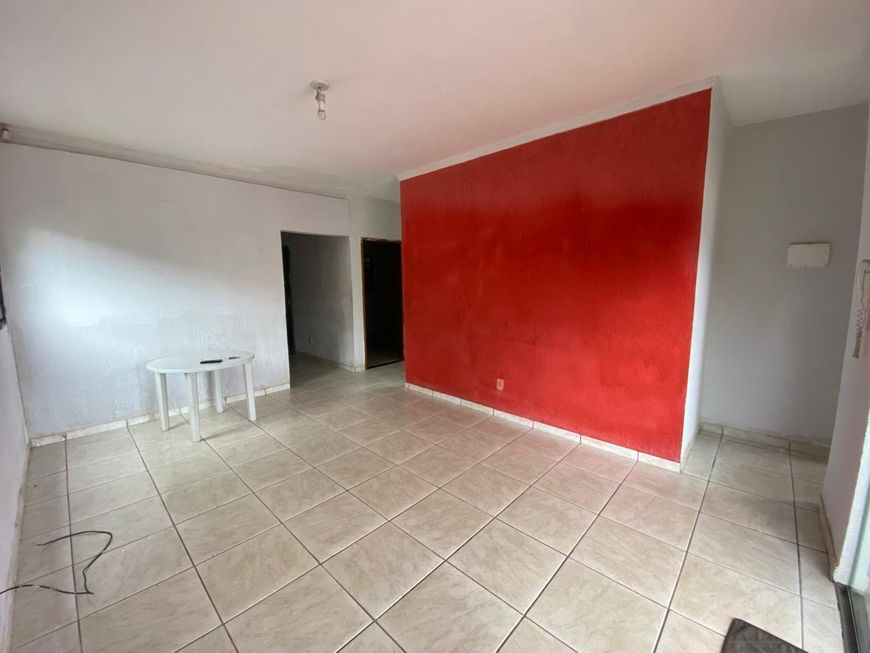 Casa 03 Quartos 01 Suíte 69,38 m2 Bairro Independência Aparecida de Goiânia