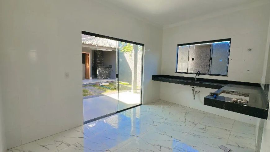 AGIO de Casa com 02 quartos e uma suite,a venda codigo: 110453