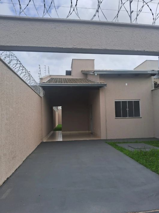 Casa 2/4 Suíte - Goiânia Park Sul - Ap. de Goiânia - Prox. ao Forum - Aval. R$ 295.000,00
