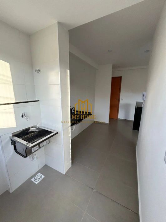 Apartamento 2 quattos, com 1 suite e varanda