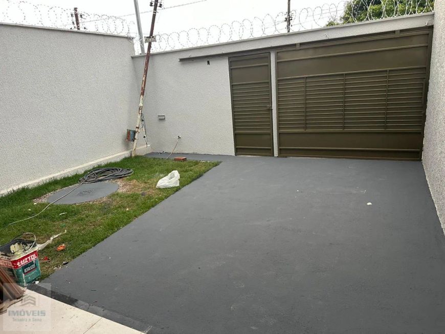 Casa para Venda em Aparecida de Goiânia, Cidade Vera Cruz, 3 dormitórios, 1 suíte, 2 banheiros