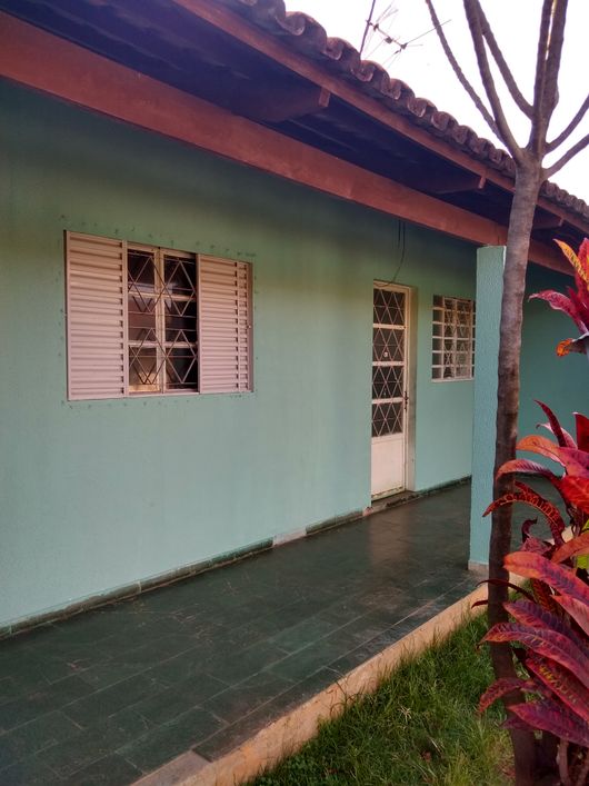 Casa em Condomínio no residencial Village Garavelo