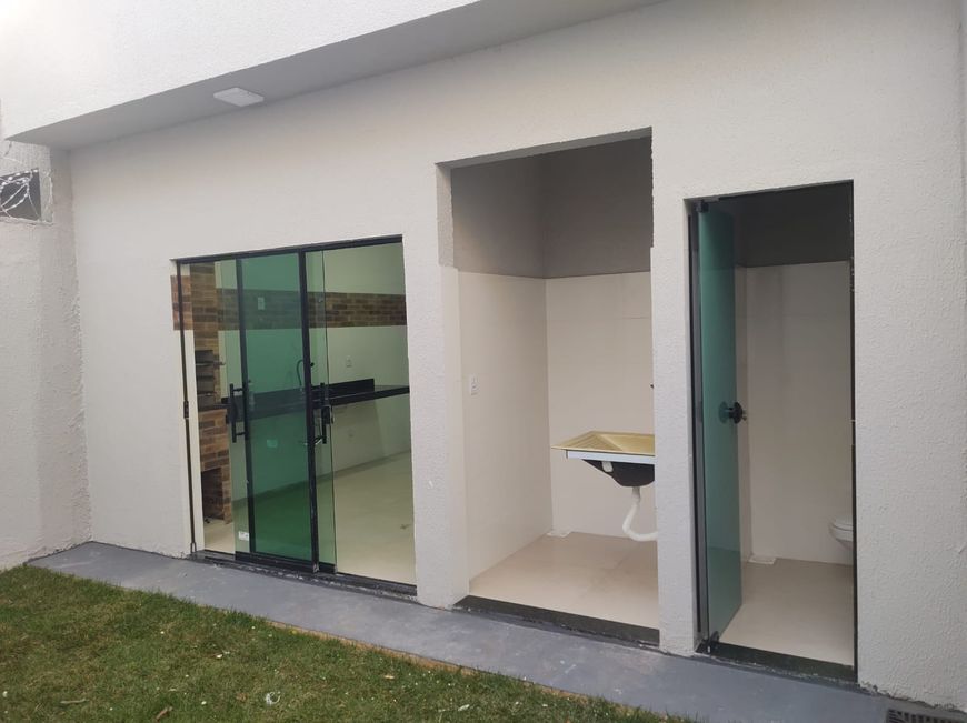 VENDO CASA – Village Garavelo -Estuda permuta VEÍCULO e LOTE. 3Qts amplos, 107m2 e 180 terreno