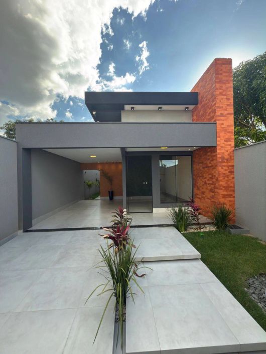 CASA TÉRREA SETOR VILA OLIVEIRA