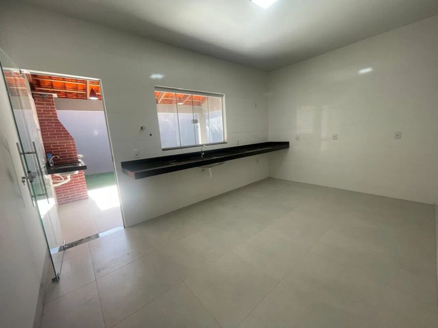 Quartos: 3 Quartos, sendo 1 Suíte PX.A BURITI SHOPPING E VILA BRASILIA