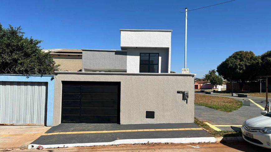 Casa - Jardim Buriti Sereno, Aparecida de Goiânia Casa de Rua com 2 Quarto(s) e 2 banheiro(s) à Vend
