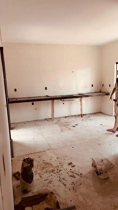 Serra Dourada III Aparecida de Goiânia Casa de Rua com 3 Quarto(s) e 3 banheiro(s) à Venda, 110 por