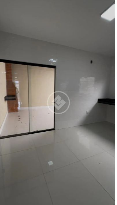 REF:OFFICE2787 Casa no Setor Garavelo sendo 3 quartos com 180m², Aparecida de Goiânia-GO codigo: 110