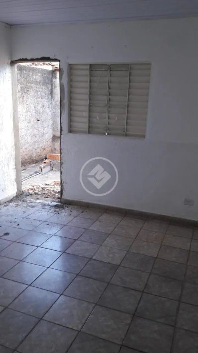 Terreno de Esquina com Casa no Jardim Mont Serrat - Aparecida de Goiânia ✨ codigo: 101080