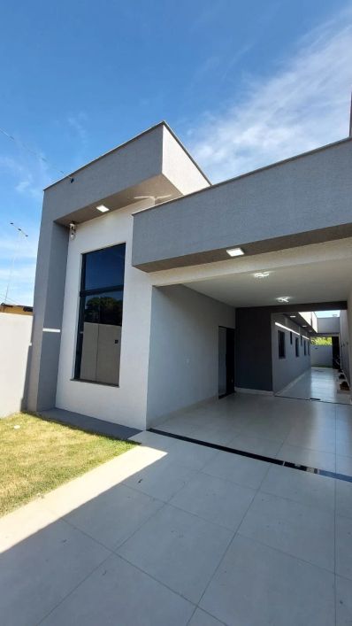 Casa 3 Quartos Vila Oliveira Aparecida de Goiânia Casa de Rua com 3 Quarto(s) e 2 banheiro(s) à Vend