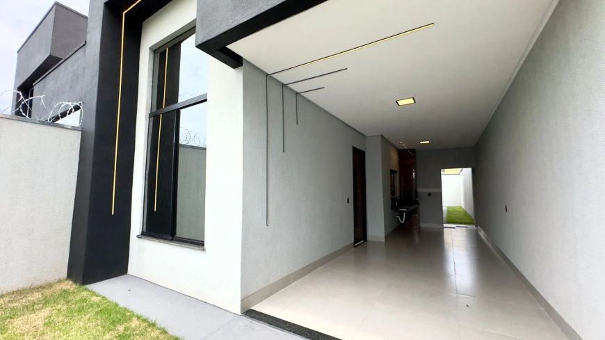 Casa 3 Quartos com suíte à venda - no Parque Trindade