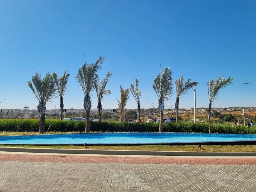 JARDINS VERSALHES APARECIDA DE GOIÂNIA Lote à Venda, 211 por R$ 210.000 no setor Polo Empresarial de