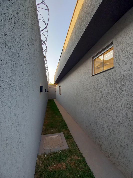 Casa a venda, 131 m², 3 quartos, 1 suíte, com piscina, área gourmet, Chác. São Pedro, Aparecida