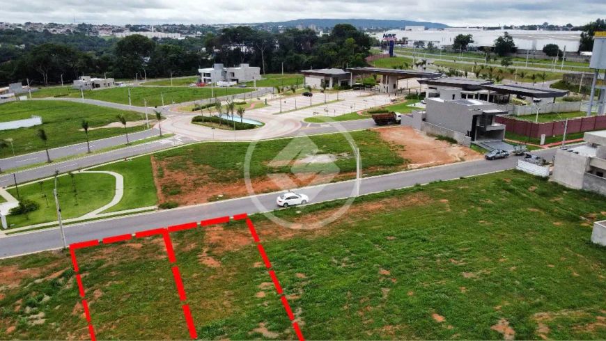 Aparecida de Goiânia - 02 Lotes com área de 211,00 m² no Condominio Jardins Versalhes codigo: 99129
