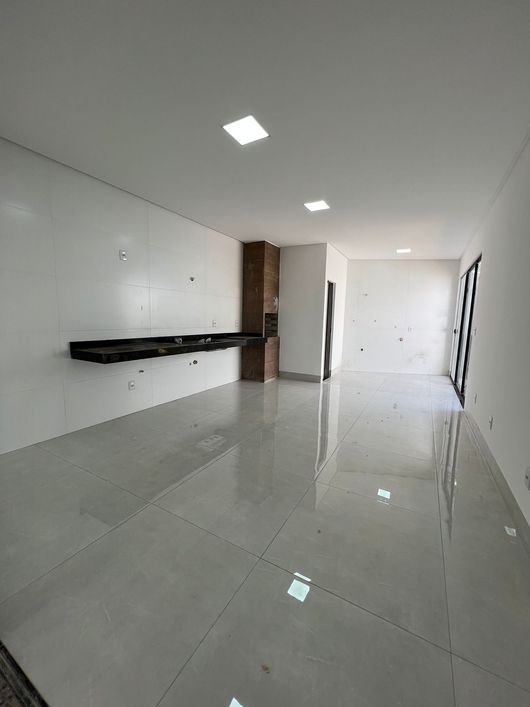 Imóvel para venda possui 151 metros quadrados com 3 quartos