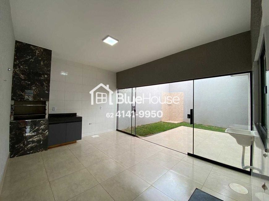 Casa Alto Padrão de 3 quartos no Garavelo