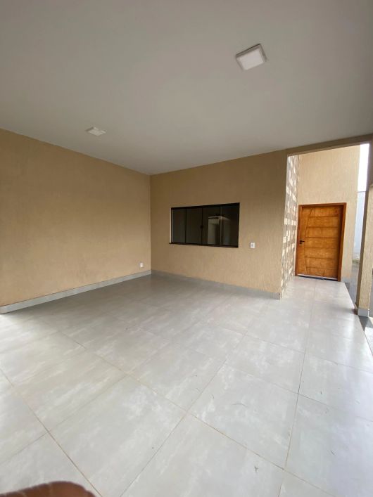 Casa de 3 quartos com 250 metros de lote na Vila Brasilia * - LEIA A DESCRIÇÃO*