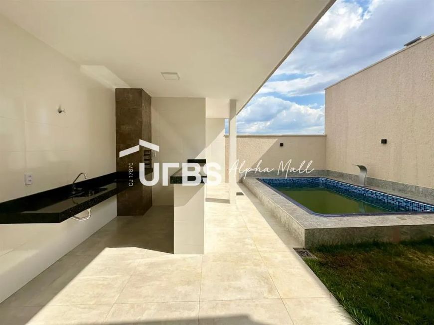 0 - Casa 3 quartos, sendo 3 suítes