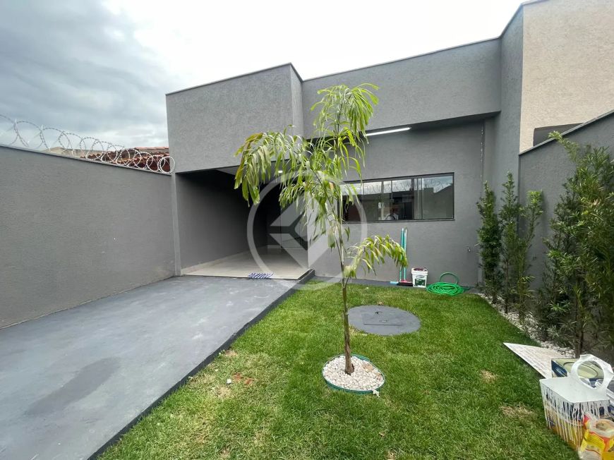 REF: OFFICE2597 Casa no Buriti Sereno, sendo 3 quartos com 140m², Aparecida de Goiânia-GO codigo: 82