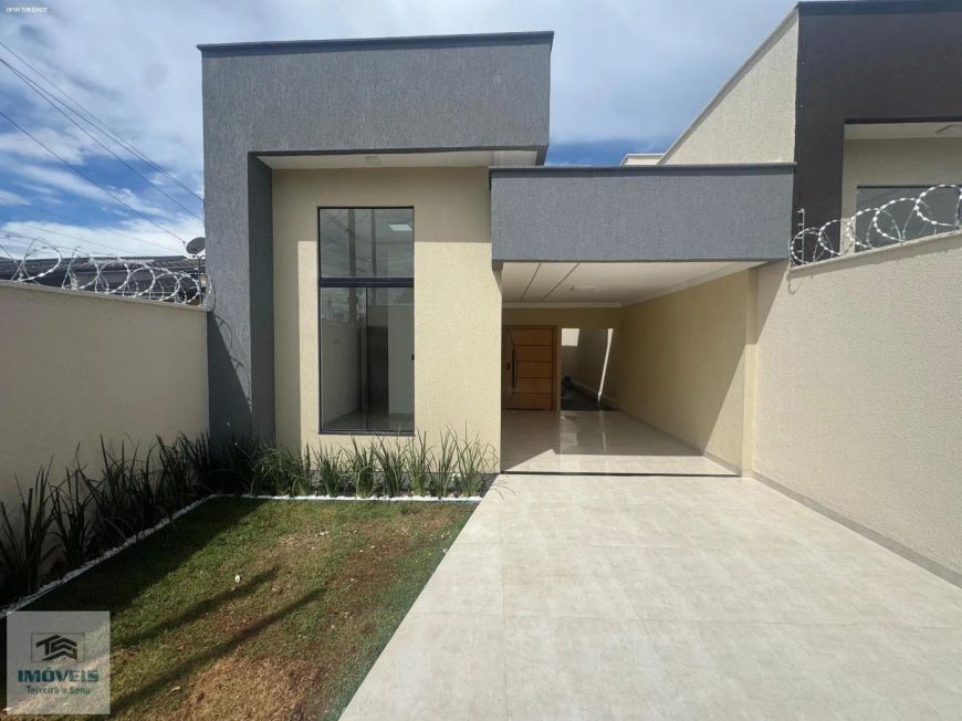Casa para Venda em Aparecida de Goiânia, Vila Oliveira, 3 dormitórios, 1 suíte, 2 banheiros, 2 vagas