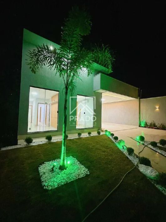 Casa à venda com 3 quartos, Cidade Satélite São Luiz, Aparecida de Goiânia, Goiás