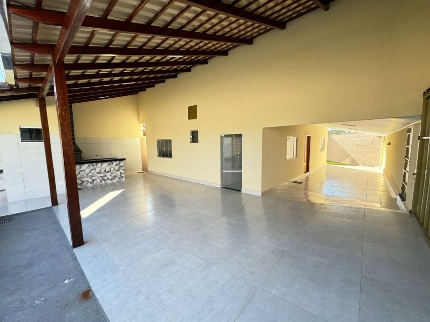 Imóvel para venda tem 170 metros quadrados com 3 quartos