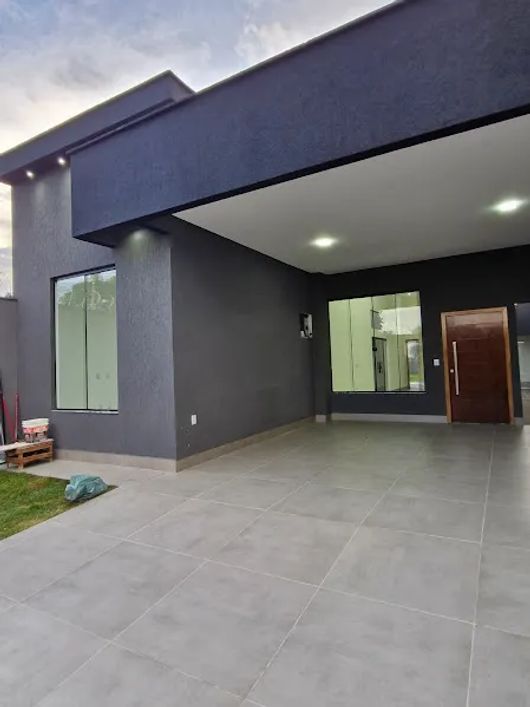 Vendo Casa Sozinha no Lote Alto Padrão Setor Jardim Helvecia - Aparecida de Goiania